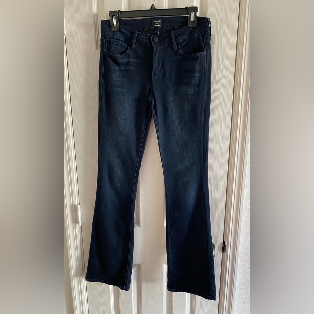 EUC Just Black Denim Bootcut Jeans In A Dark Wash Size 27 Women's made in USA